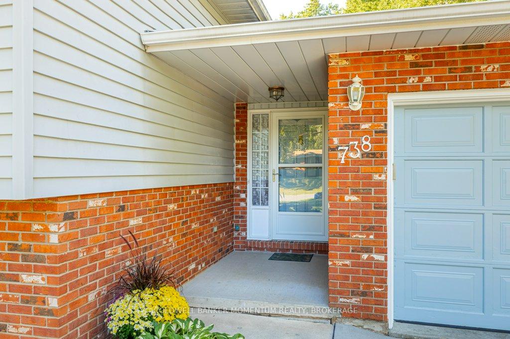 Photo 5 of 738 Welland Road, Pelham, Fenwick — HOMEH