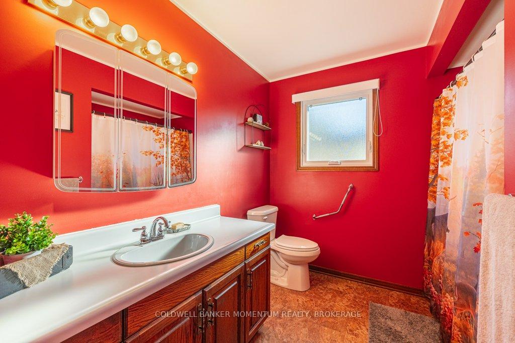 Photo 22 of 738 Welland Road, Pelham, Fenwick — HOMEH