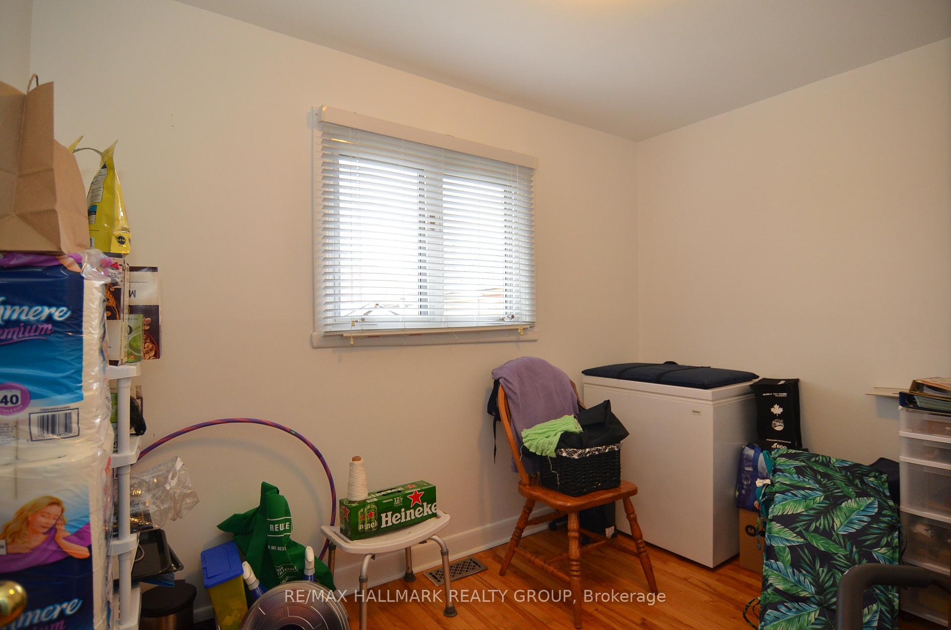 Photo 12 of 686 Cummings Avenue, Ottawa, Castle Heights/Rideau High — HOMEH