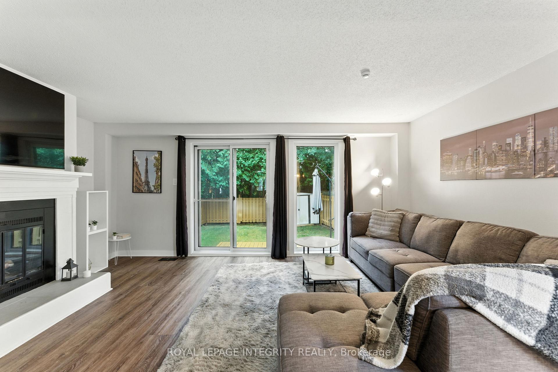 Photo 6 of 7900 Decarie Drive, Ottawa, Orleans Wood — HOMEH