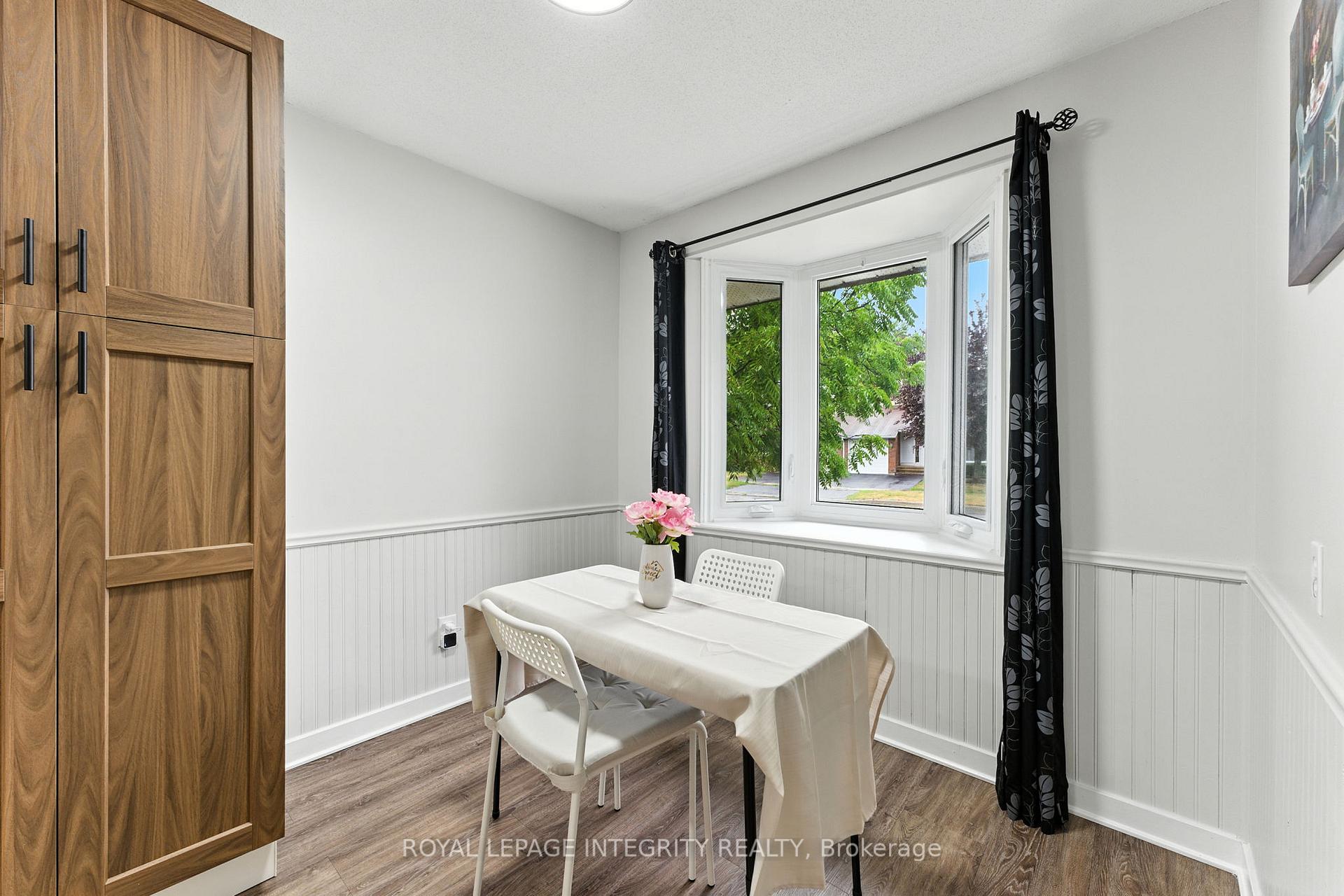 Photo 15 of 7900 Decarie Drive, Ottawa, Orleans Wood — HOMEH
