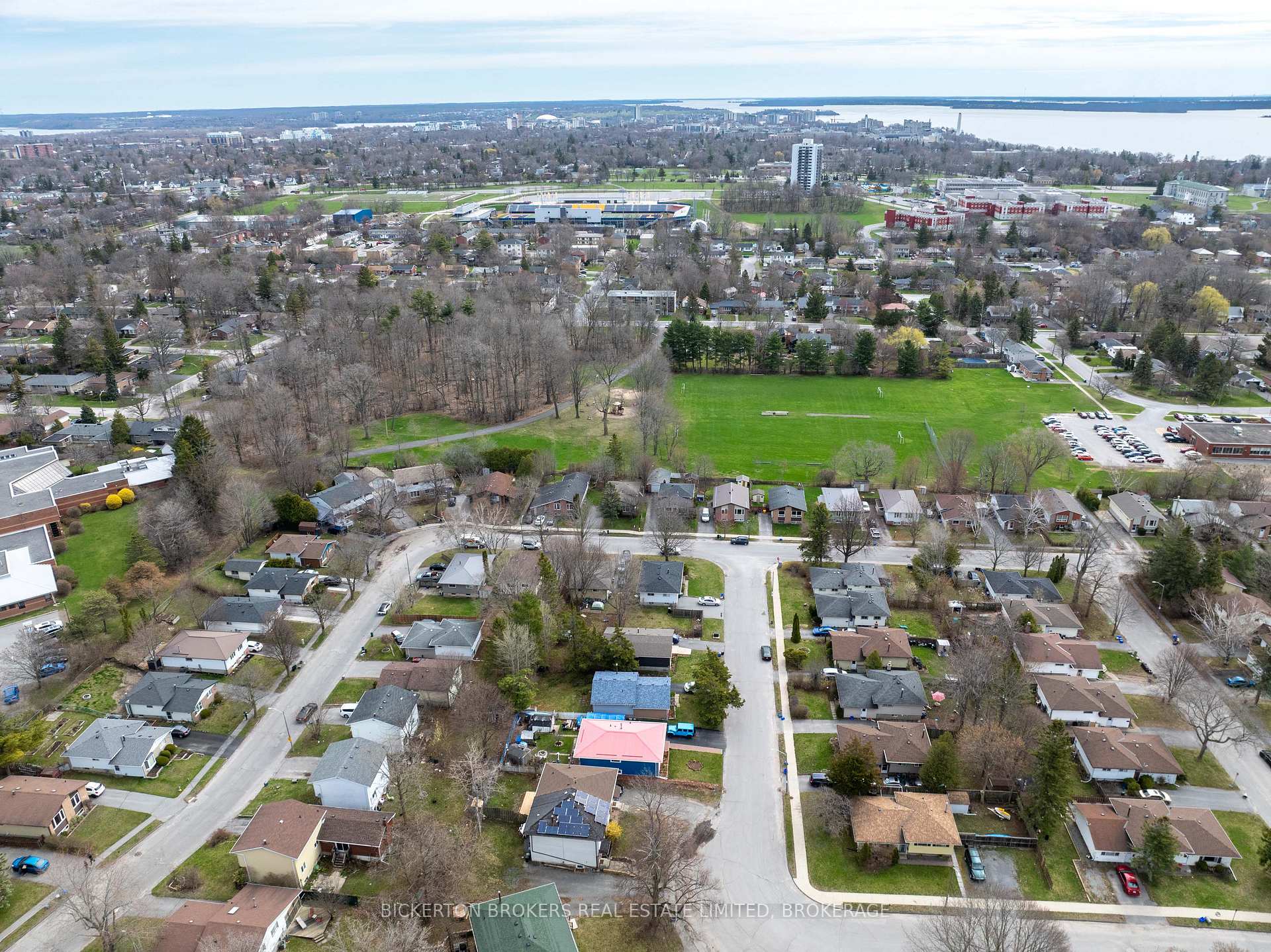 Photo 12 of 99 Calderwood Drive, Kingston, Central City West — HOMEH