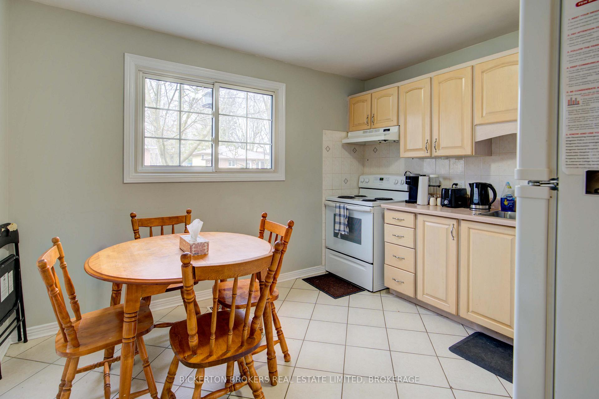 Photo 15 of 99 Calderwood Drive, Kingston, Central City West — HOMEH