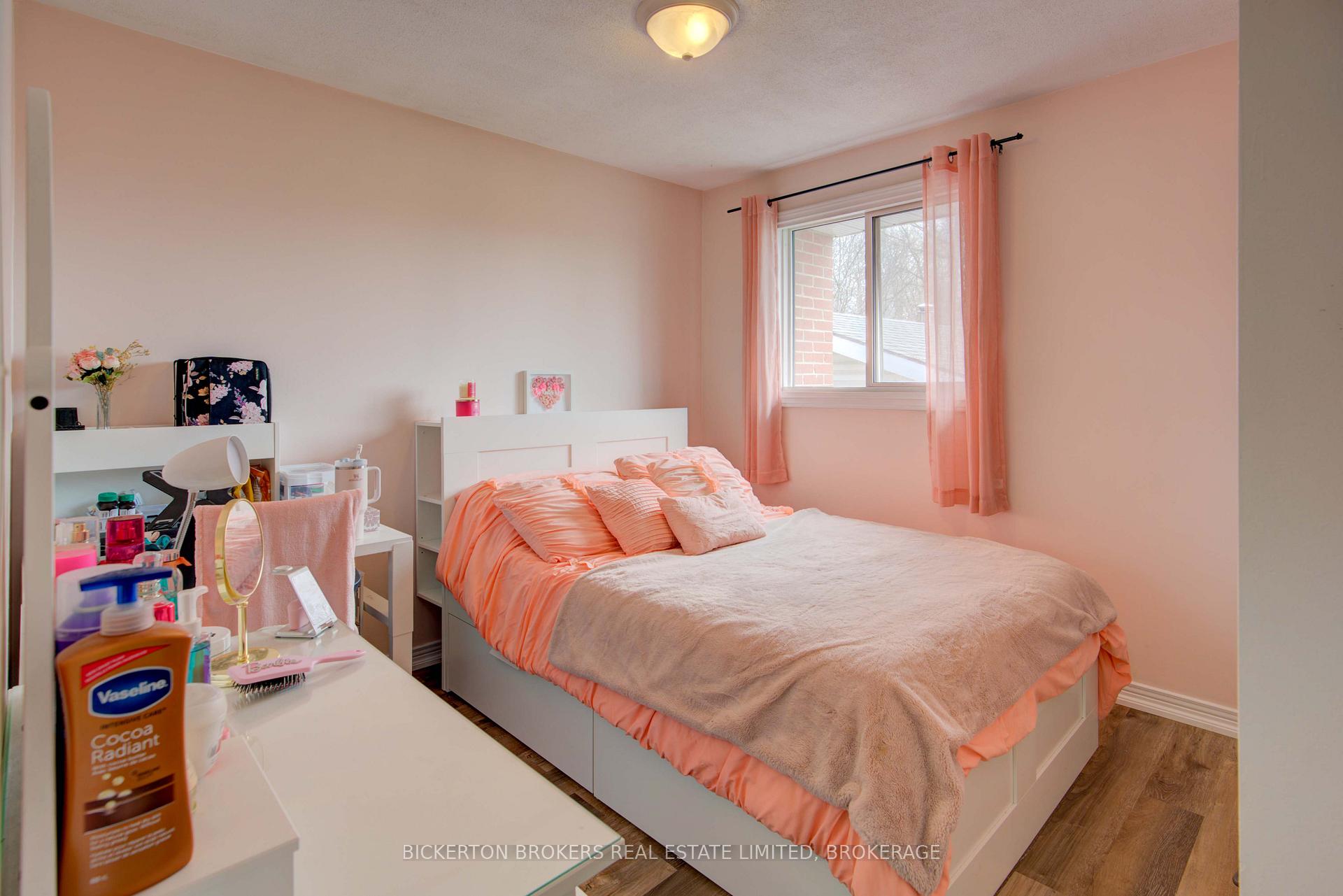 Photo 23 of 99 Calderwood Drive, Kingston, Central City West — HOMEH