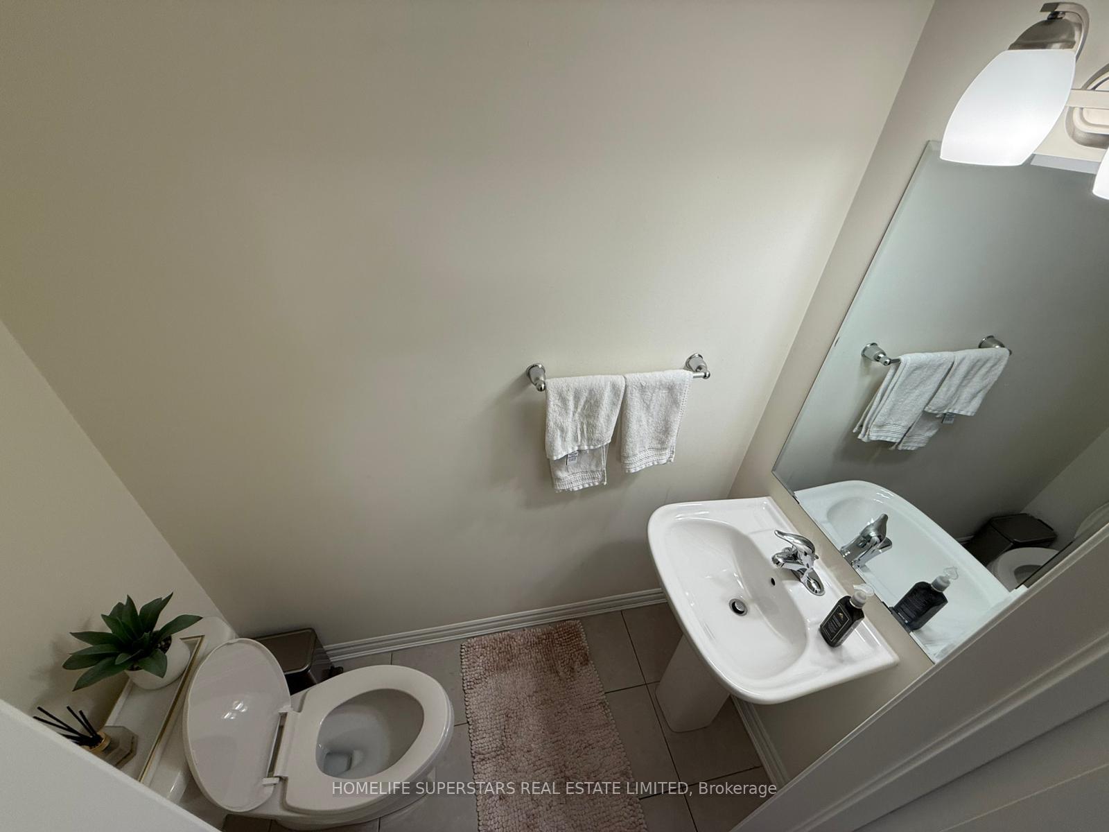 Photo 13 of Unit 118, 1000 Asleton Boulevard W, Milton, Willmott — HOMEH