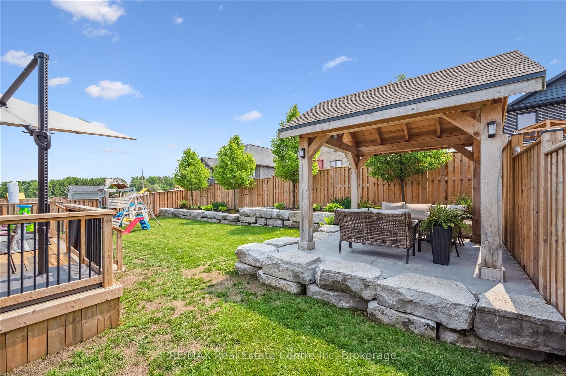 Photo 3 of 91 Gerber Drive, Perth East, Milverton — HOMEH