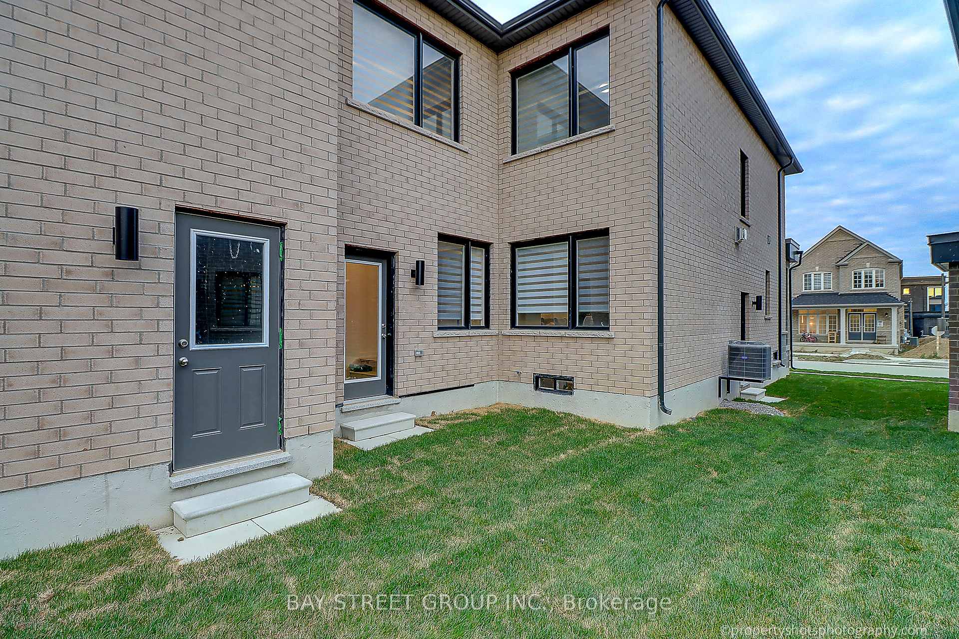 Photo 14 of 206 Webb Street, Markham, Cornell — HOMEH