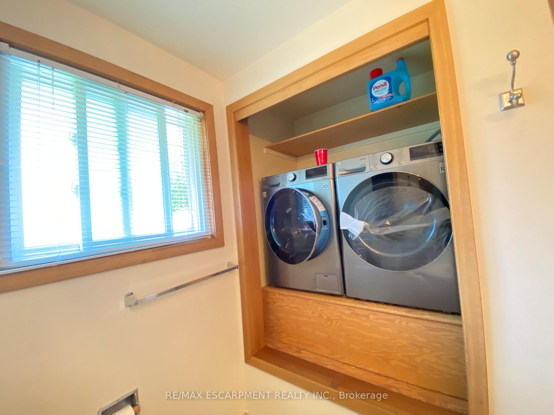 Photo 11 of 4327 Mitchell Avenue, Niagara Falls, Morrison — HOMEH