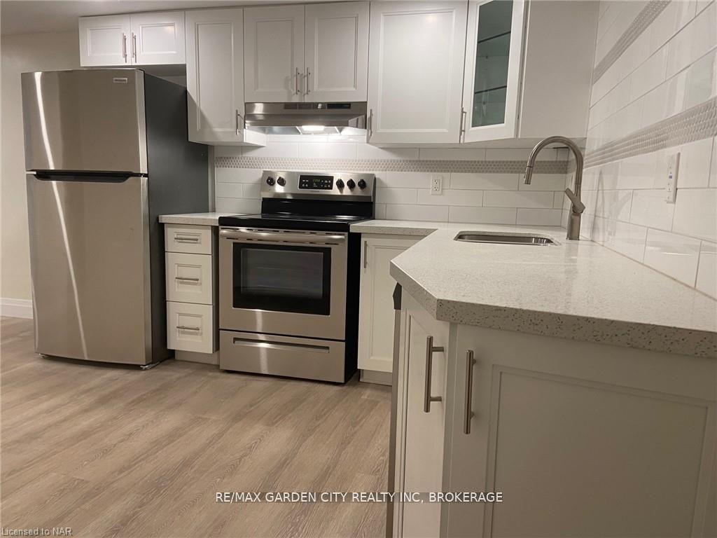 Photo 1 of Unit Lower, 4 Lorimer Street, Pelham, Fonthill — HOMEH