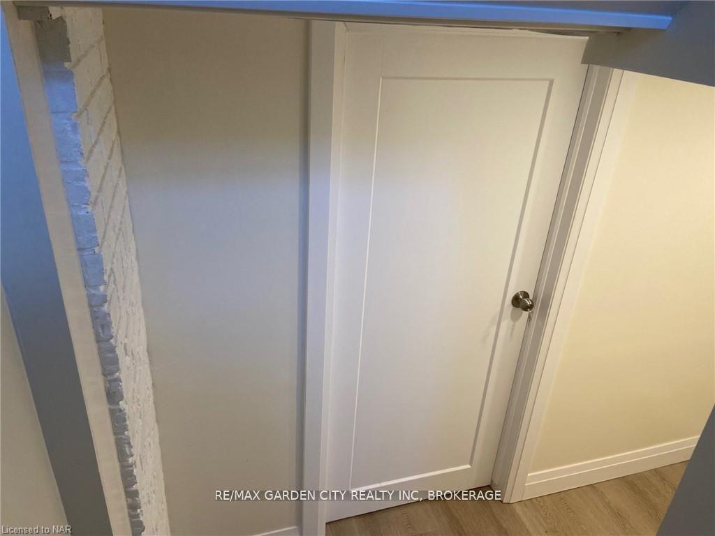 Photo 5 of Unit Lower, 4 Lorimer Street, Pelham, Fonthill — HOMEH