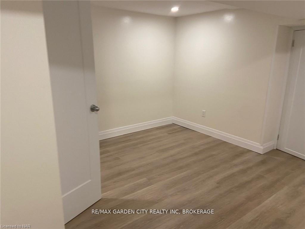 Photo 22 of Unit Lower, 4 Lorimer Street, Pelham, Fonthill — HOMEH