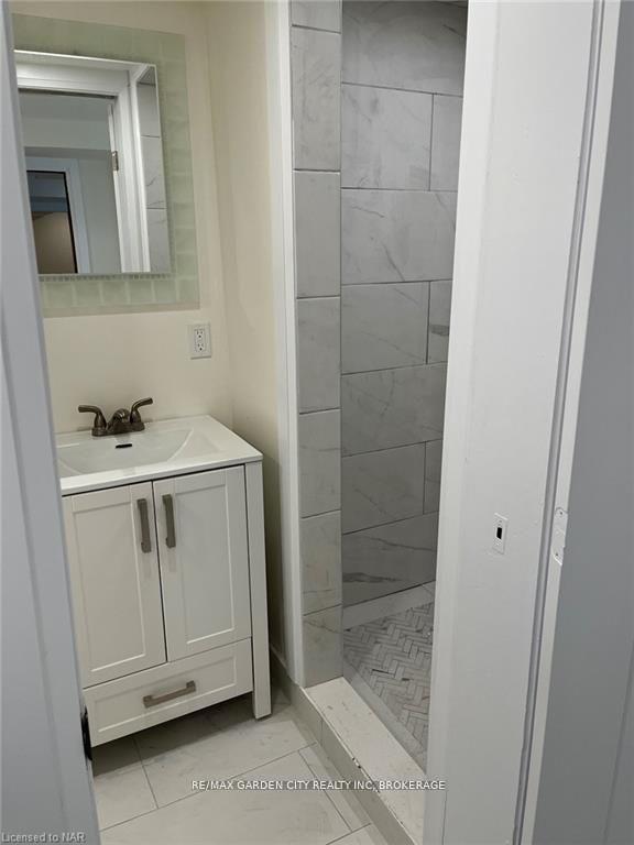 Photo 23 of Unit Lower, 4 Lorimer Street, Pelham, Fonthill — HOMEH