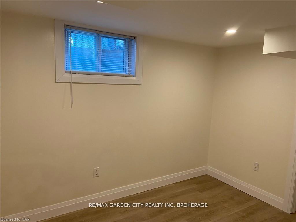 Photo 28 of Unit Lower, 4 Lorimer Street, Pelham, Fonthill — HOMEH