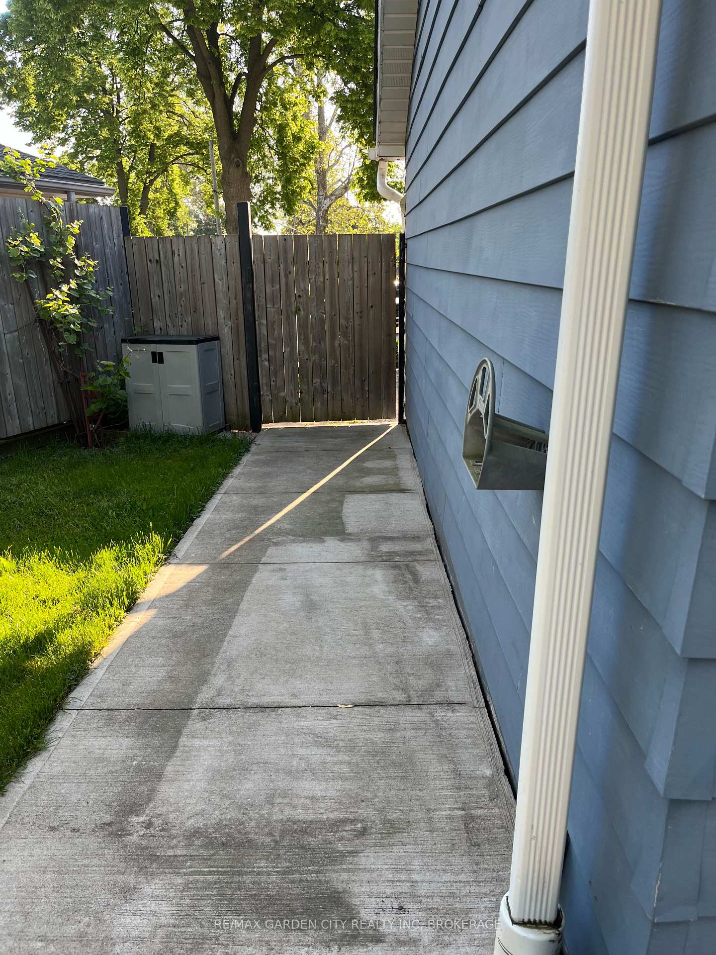 Photo 35 of Unit Lower, 4 Lorimer Street, Pelham, Fonthill — HOMEH