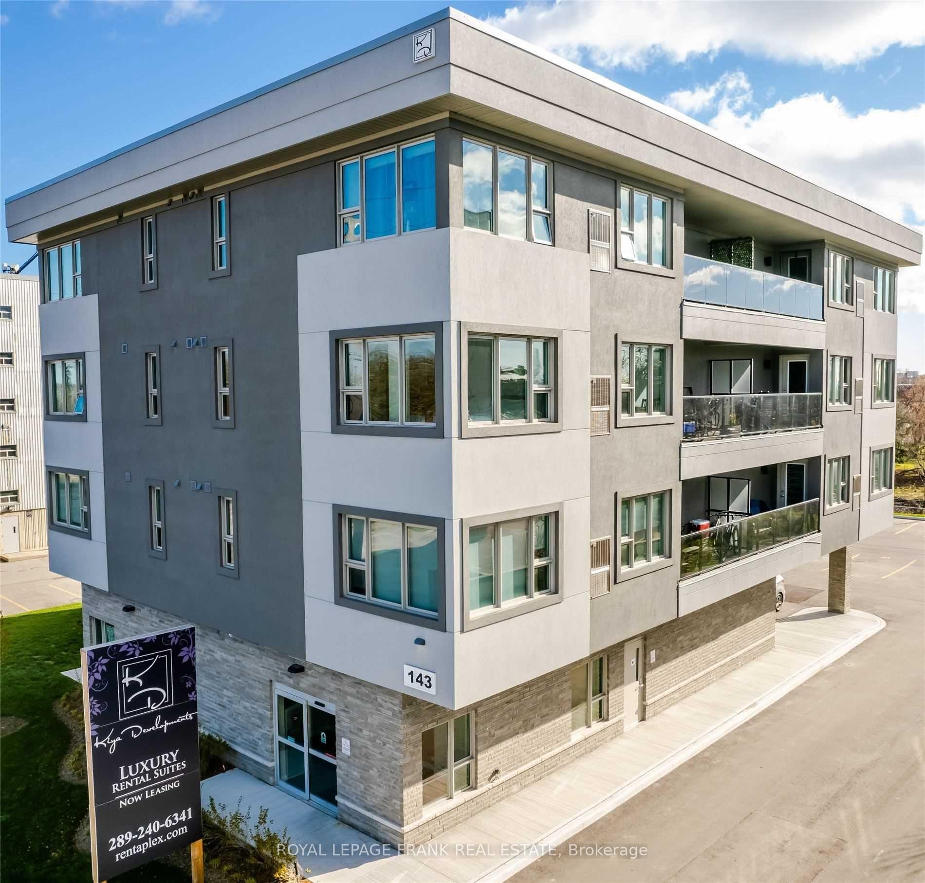 Front of Unit 203, 143 Bloor Street W