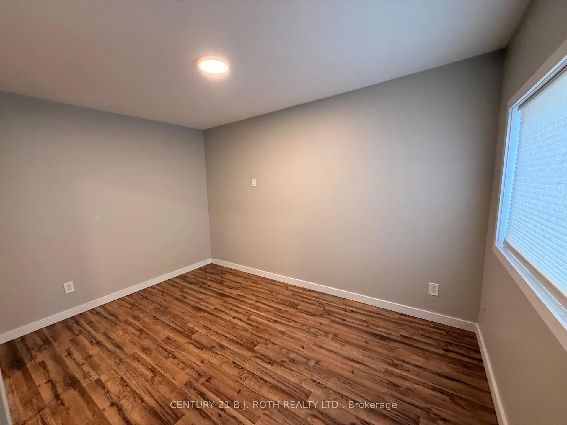 Photo 7 of Unit Back unit, 109 Toronto Street, Barrie, City Centre — HOMEH