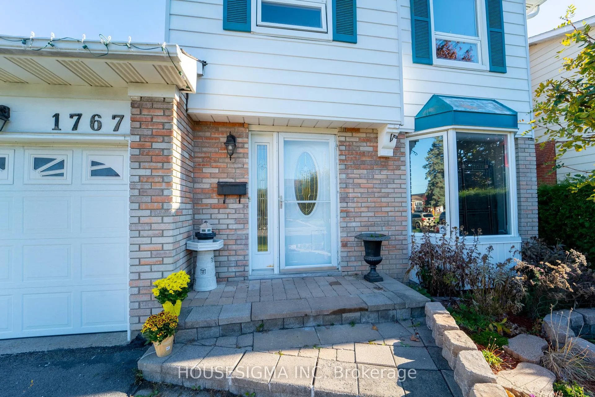 Photo 3 of 1767 Bonaventure Terrace, Ottawa, Convent Glen South — HOMEH