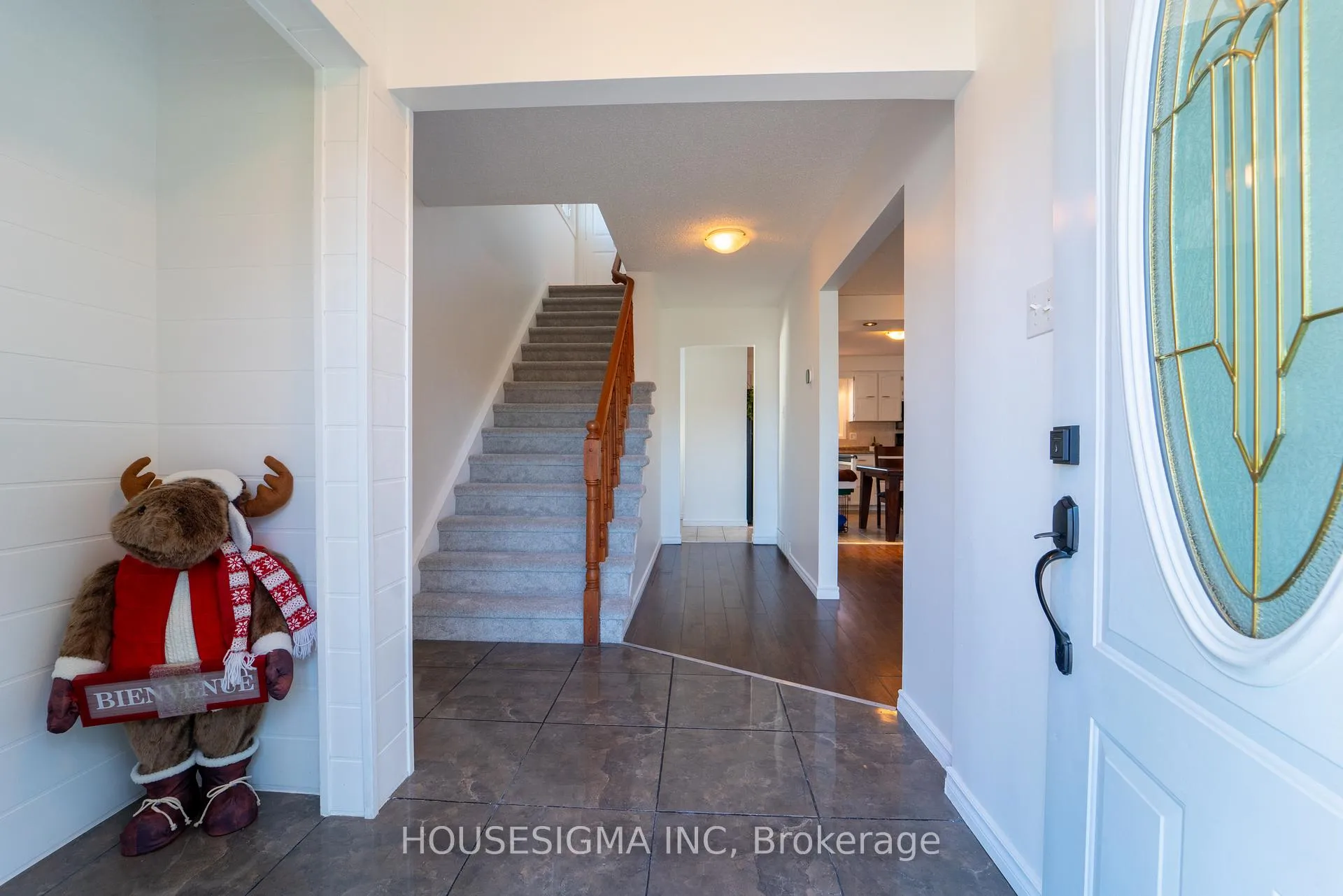 Photo 5 of 1767 Bonaventure Terrace, Ottawa, Convent Glen South — HOMEH