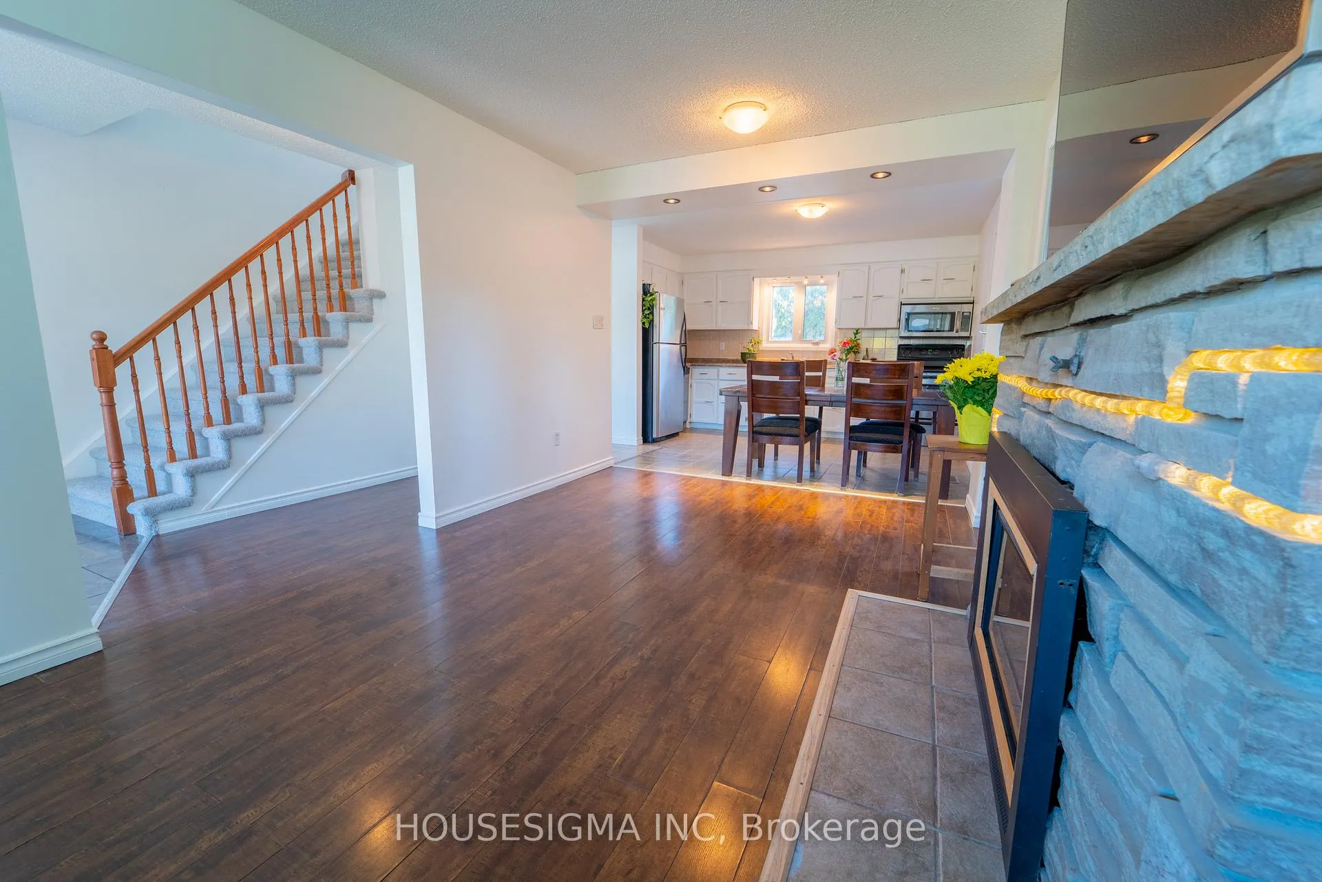 Photo 6 of 1767 Bonaventure Terrace, Ottawa, Convent Glen South — HOMEH