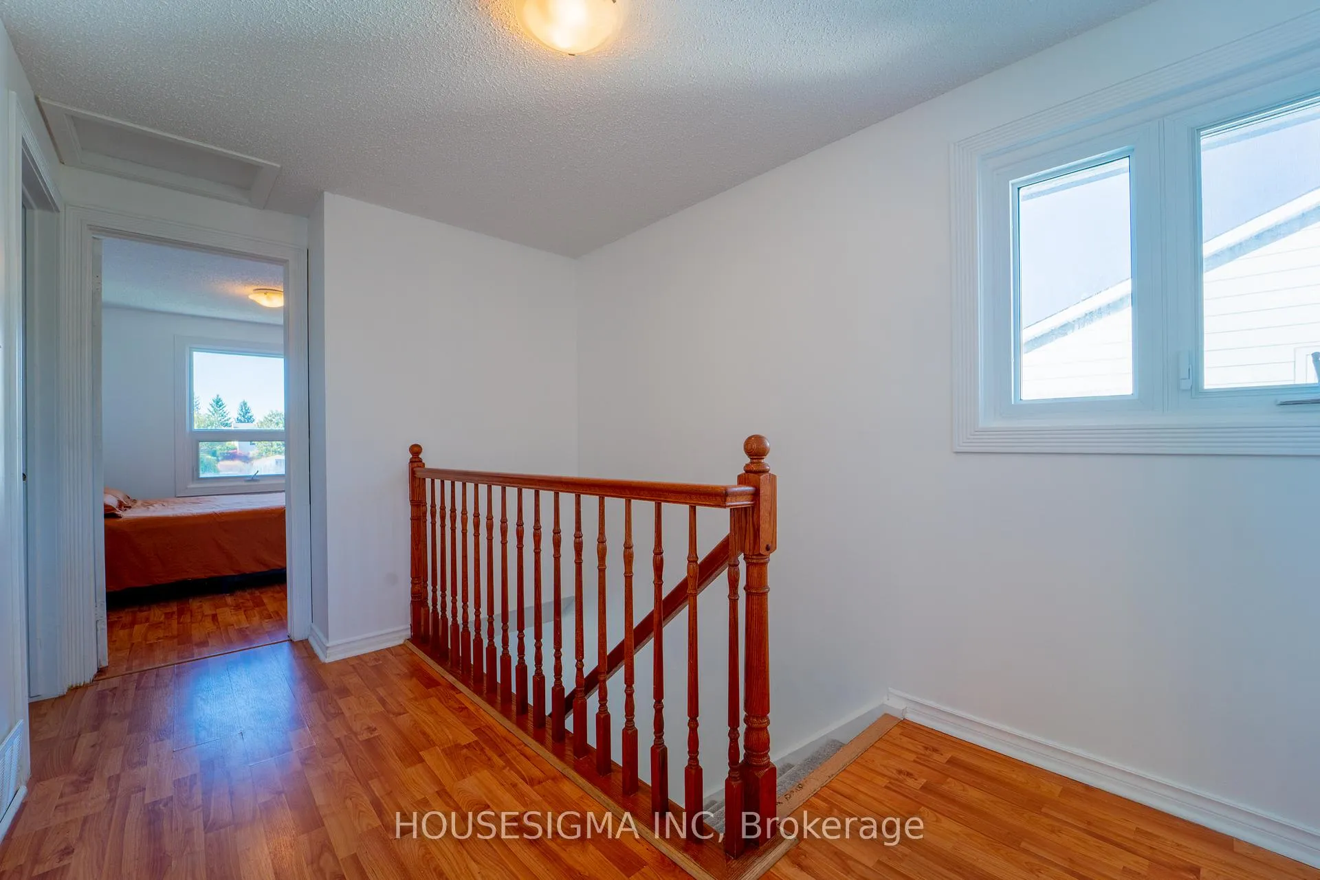 Photo 14 of 1767 Bonaventure Terrace, Ottawa, Convent Glen South — HOMEH