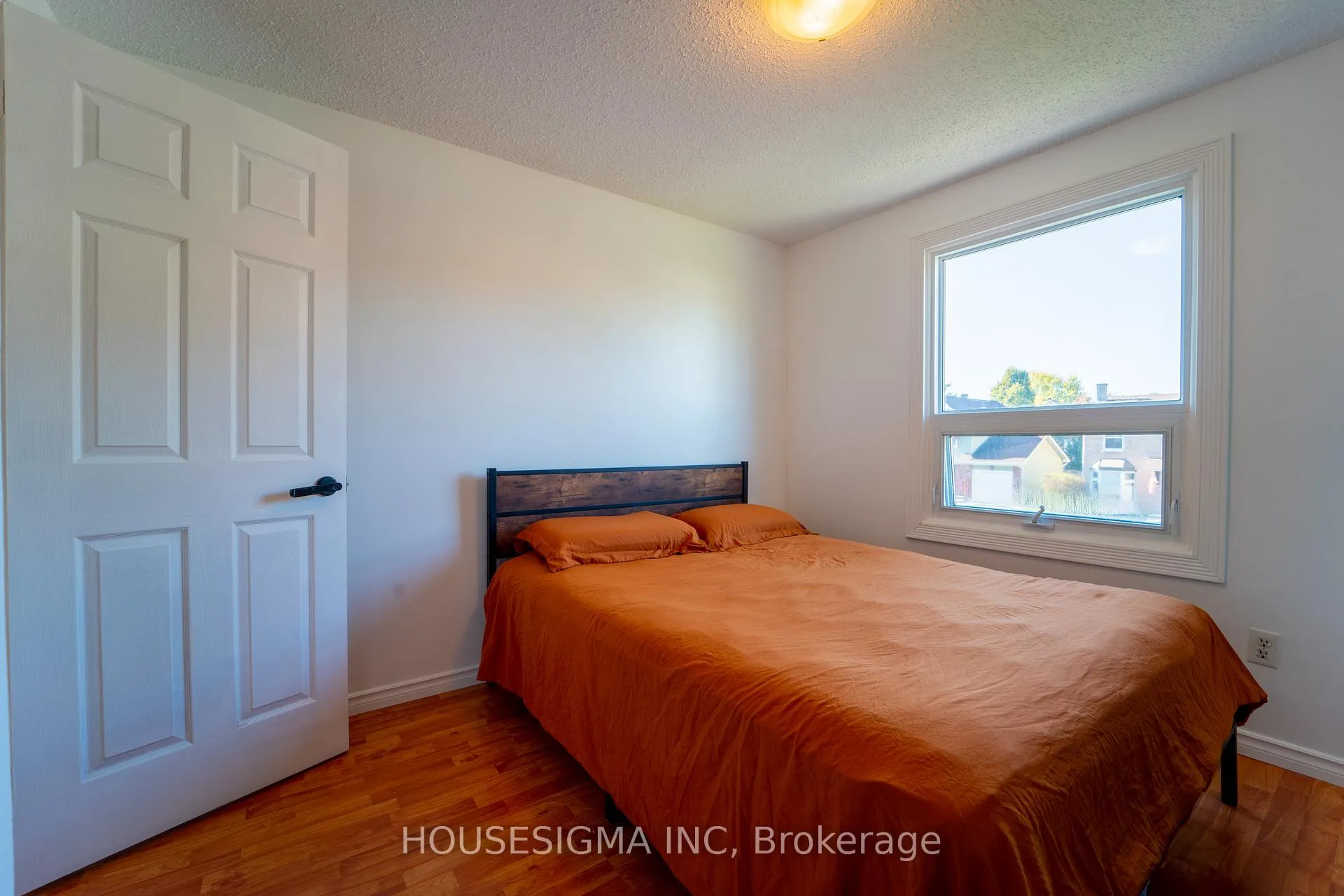 Photo 15 of 1767 Bonaventure Terrace, Ottawa, Convent Glen South — HOMEH