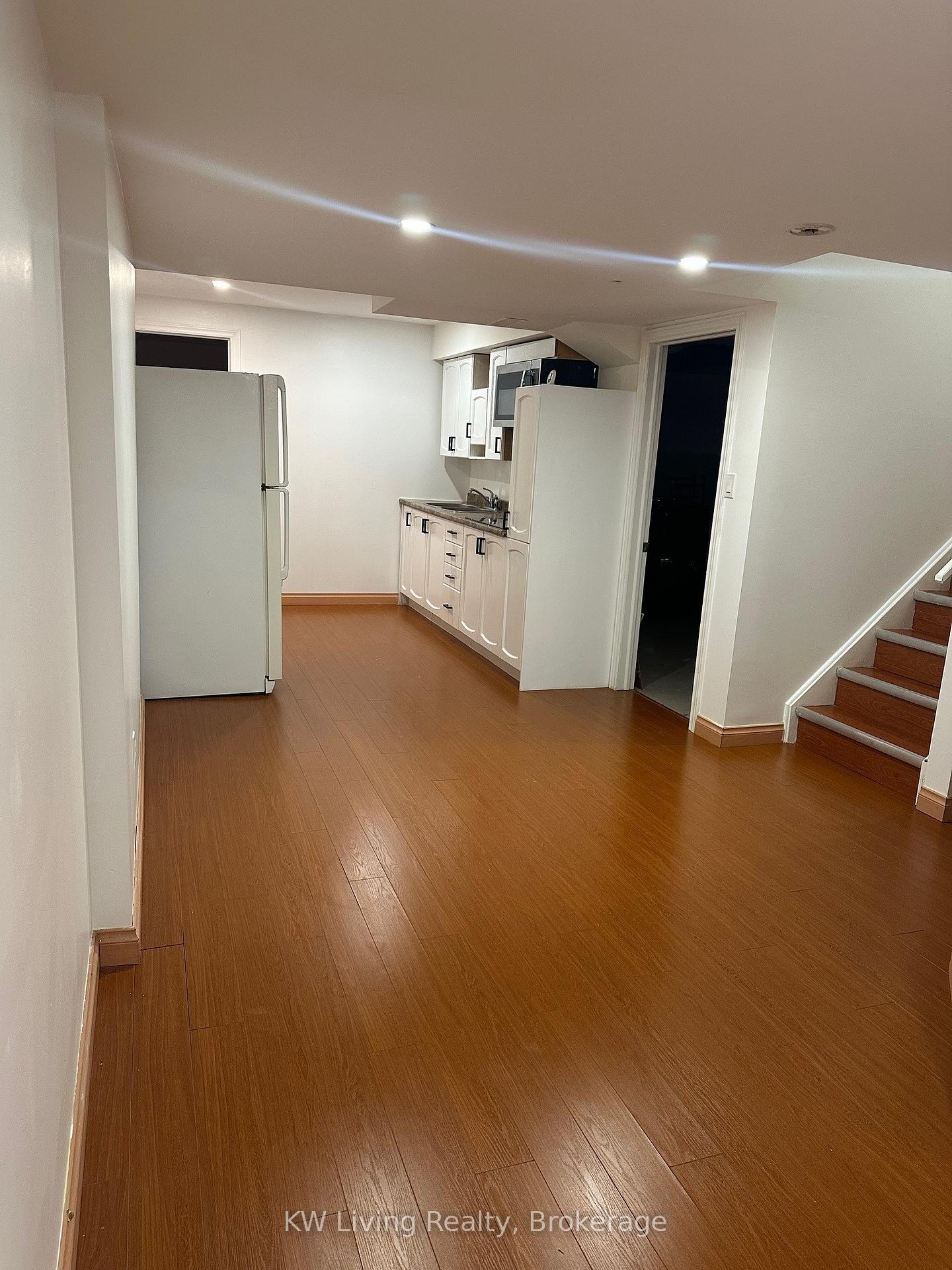 Photo 6 of Unit Lower, 562 Skinner Avenue, Newmarket, Stonehaven-Wyndham — HOMEH