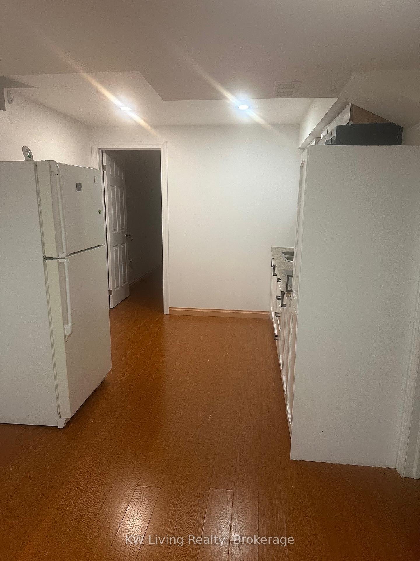 Photo 17 of Unit Lower, 562 Skinner Avenue, Newmarket, Stonehaven-Wyndham — HOMEH