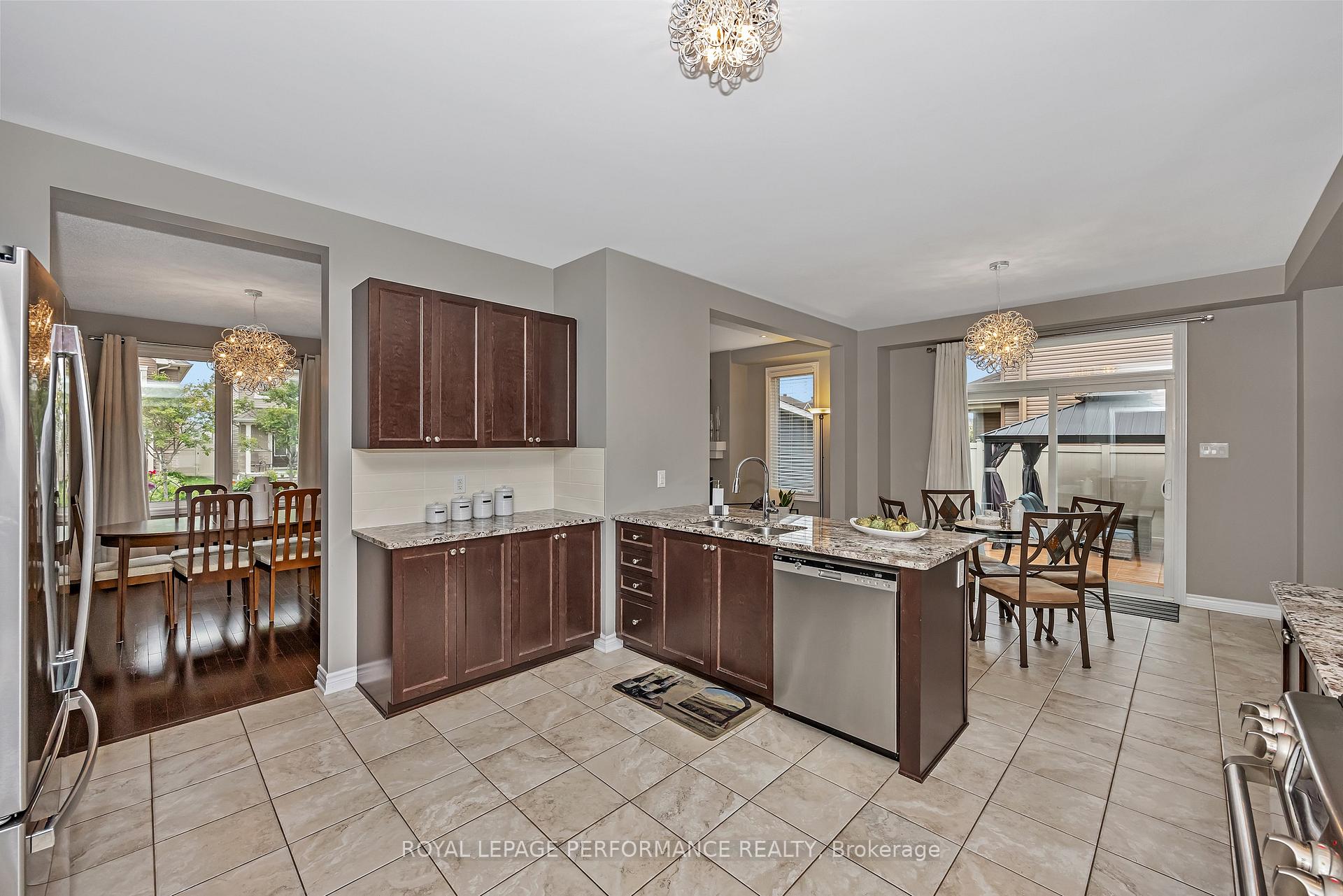 Photo 10 of 344 Hepatica Way, Ottawa, Avalon West — HOMEH