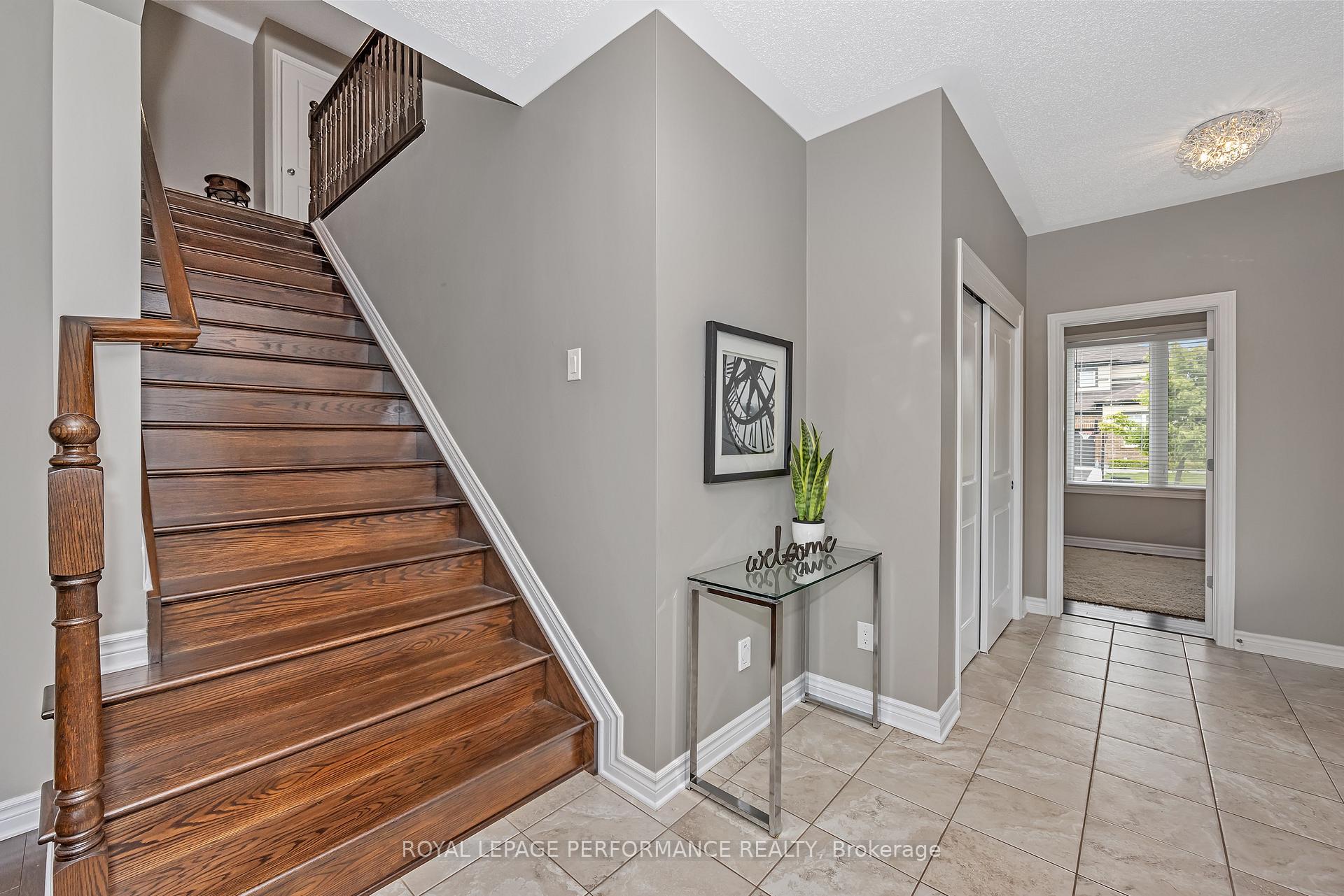 Photo 13 of 344 Hepatica Way, Ottawa, Avalon West — HOMEH