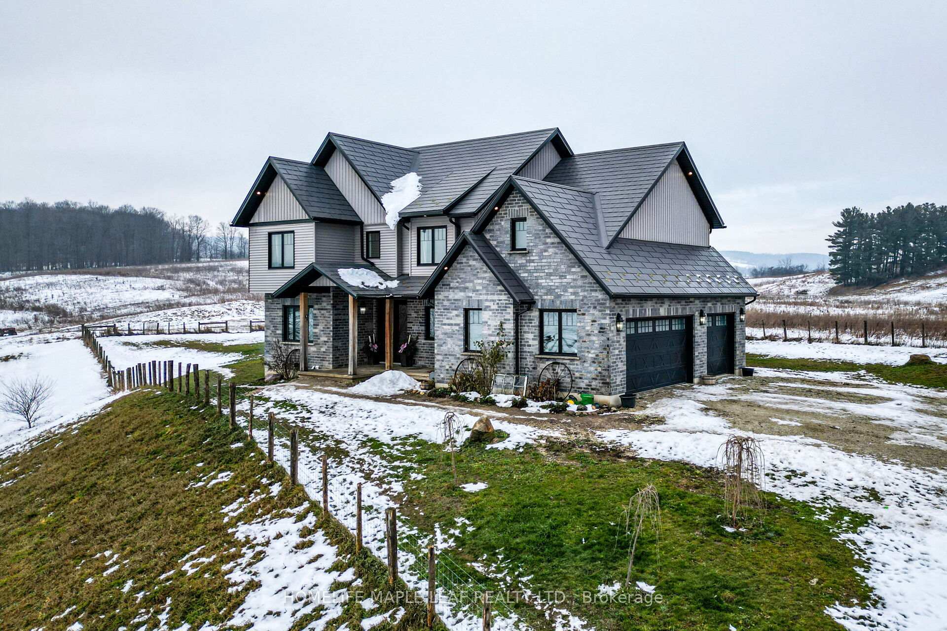 Photo 1 of 938666 Airport Road, Mulmur, Rural Mulmur — HOMEH