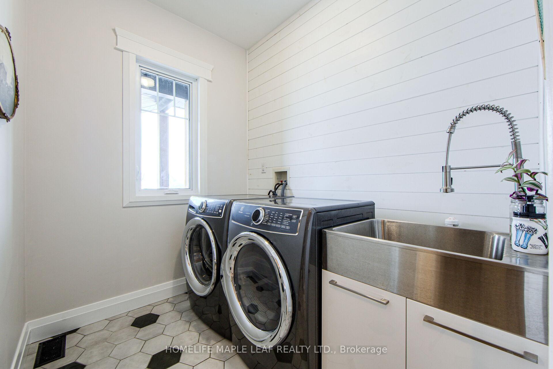 Photo 23 of 938666 Airport Road, Mulmur, Rural Mulmur — HOMEH