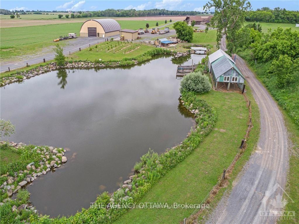 Photo 3 of 13243 Thompson Road, North Dundas, North Dundas (Winchester) Twp — HOMEH