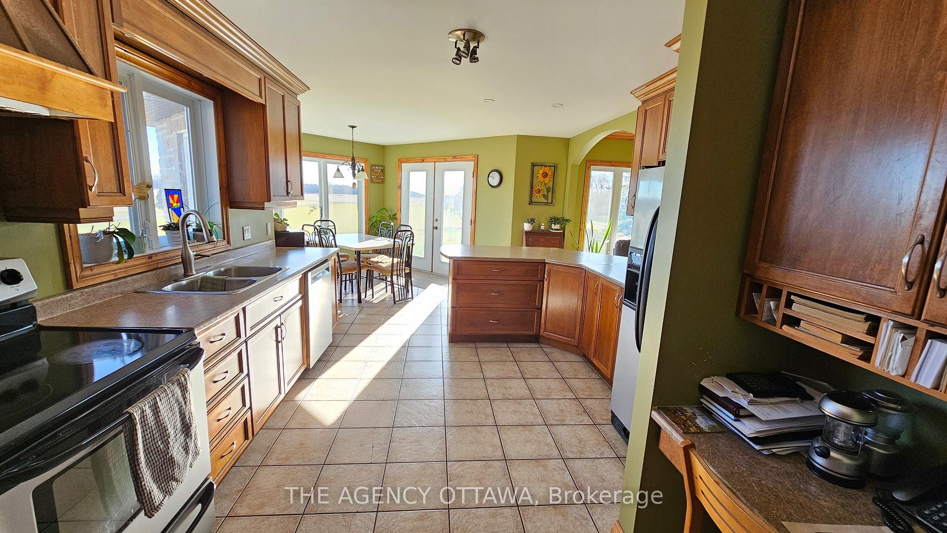 Photo 16 of 13243 Thompson Road, North Dundas, North Dundas (Winchester) Twp — HOMEH