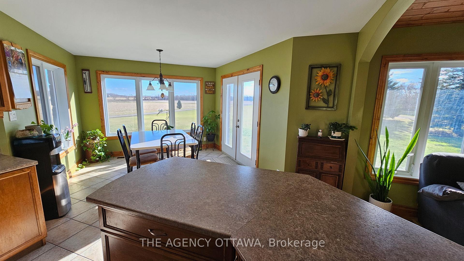 Photo 18 of 13243 Thompson Road, North Dundas, North Dundas (Winchester) Twp — HOMEH