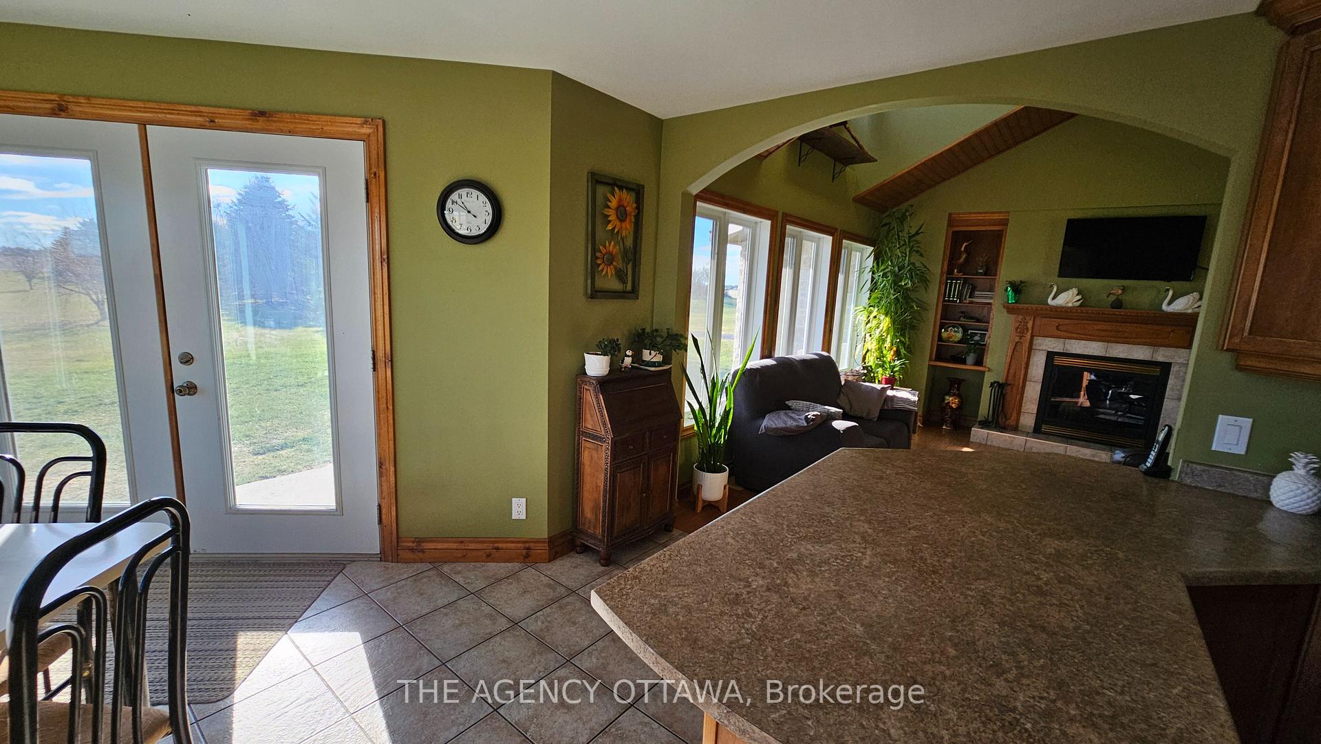 Photo 21 of 13243 Thompson Road, North Dundas, North Dundas (Winchester) Twp — HOMEH