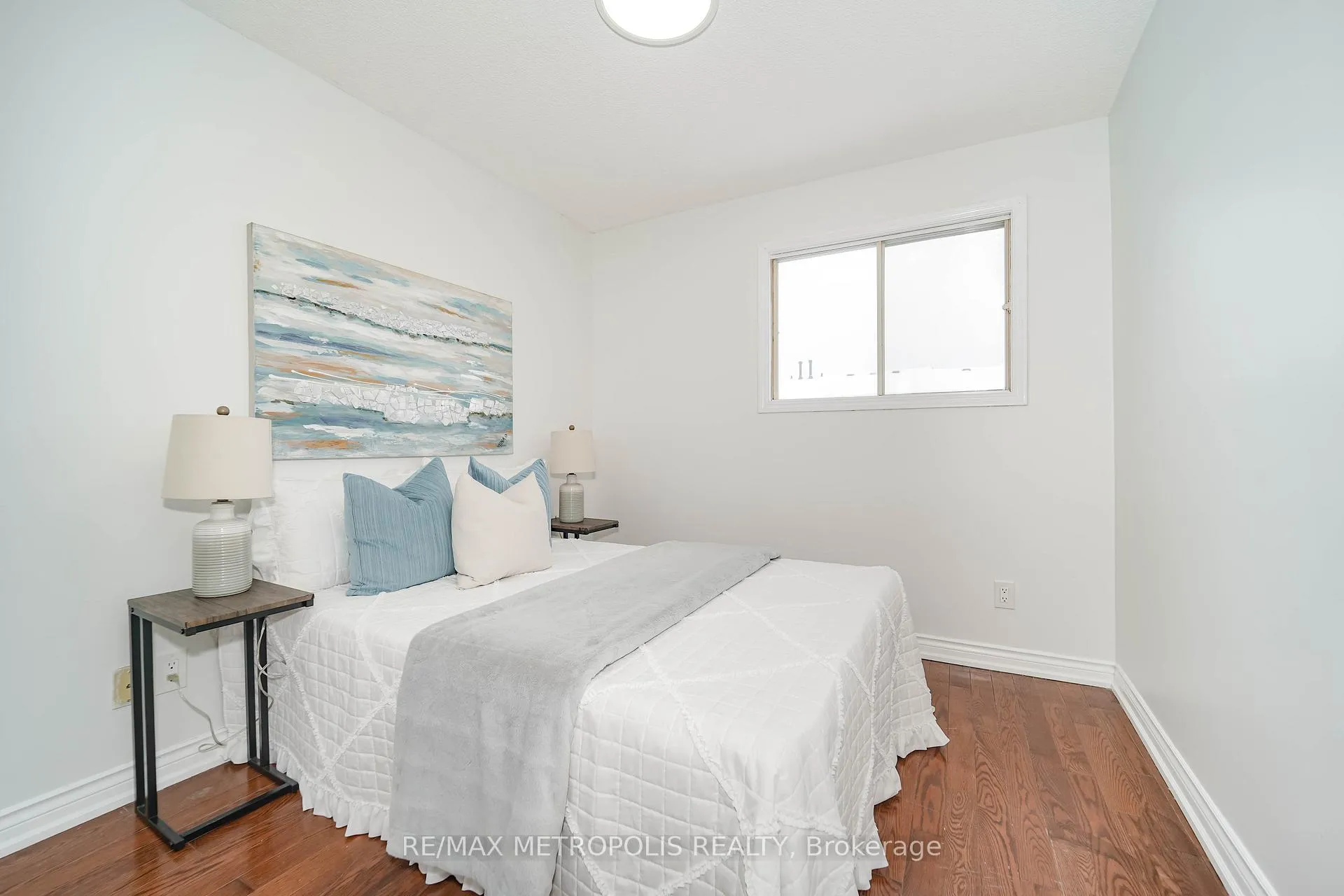 Photo 33 of 332 Nina Court, Oshawa, Eastdale — HOMEH