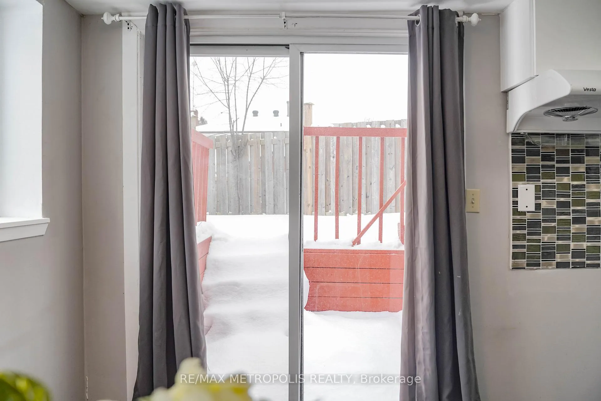 Photo 49 of 332 Nina Court, Oshawa, Eastdale — HOMEH