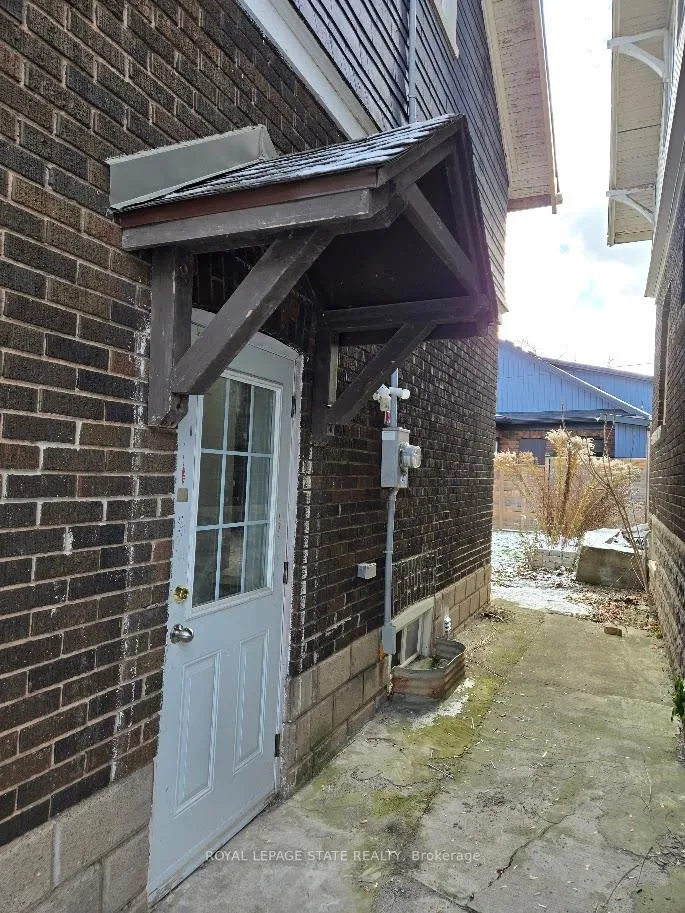 Photo 19 of 4352 Otter Street, Niagara Falls, Downtown — HOMEH