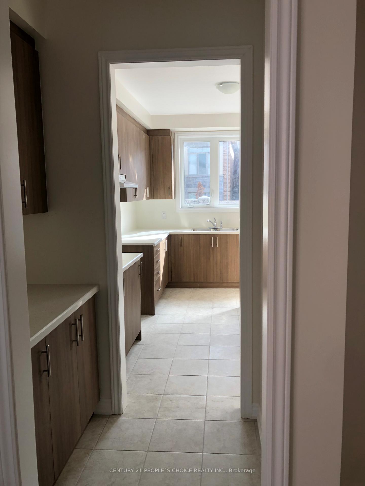 Photo 9 of 83 Lawrence D. Pridham Avenue, New Tecumseth, Rural New Tecumseth — HOMEH