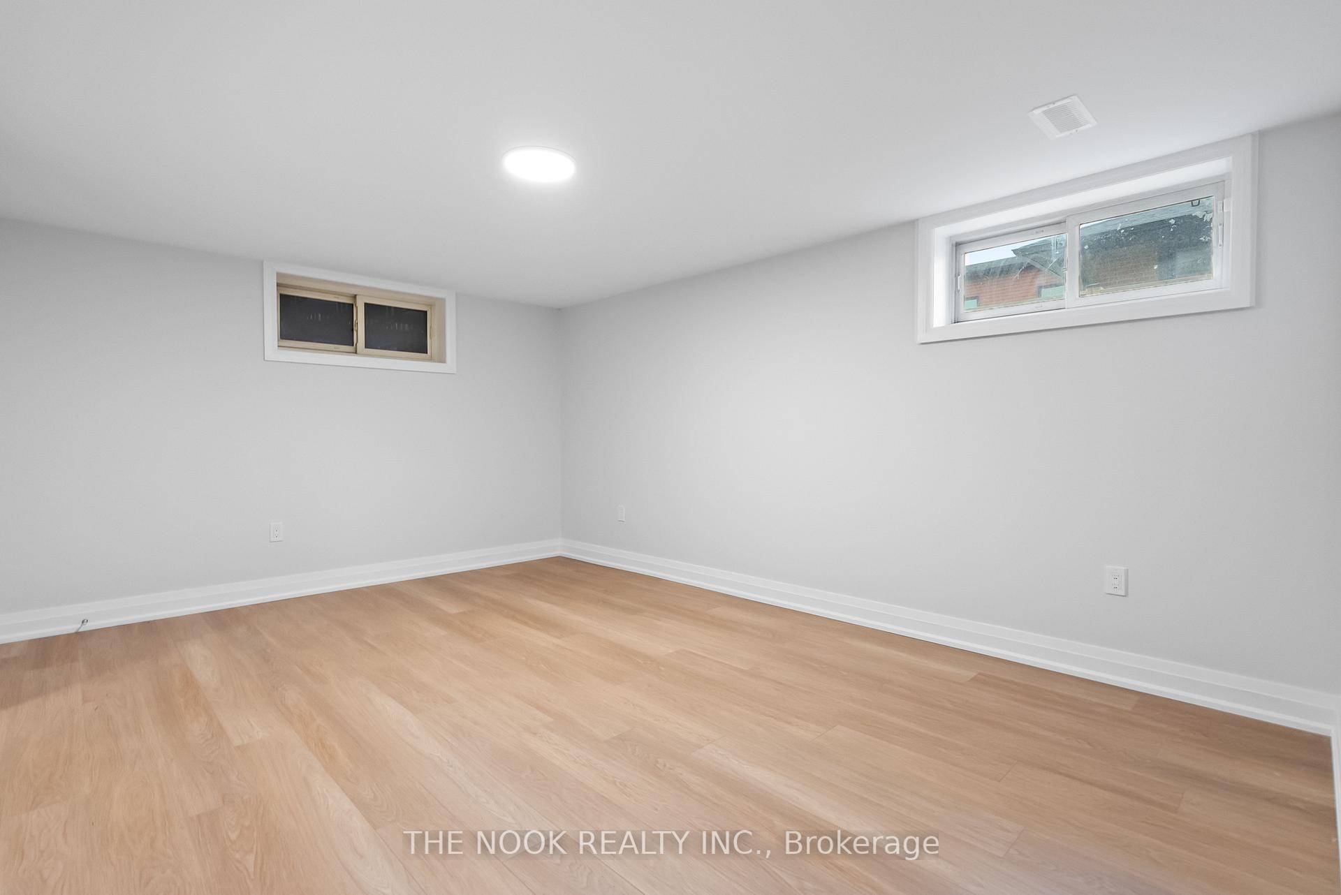 Photo 15 of 525 Larry Avenue, Oshawa, Samac — HOMEH