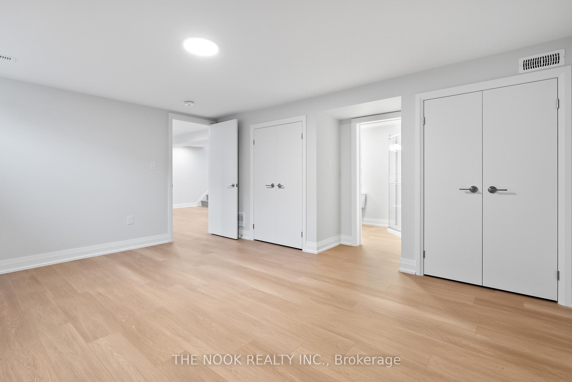 Photo 17 of 525 Larry Avenue, Oshawa, Samac — HOMEH