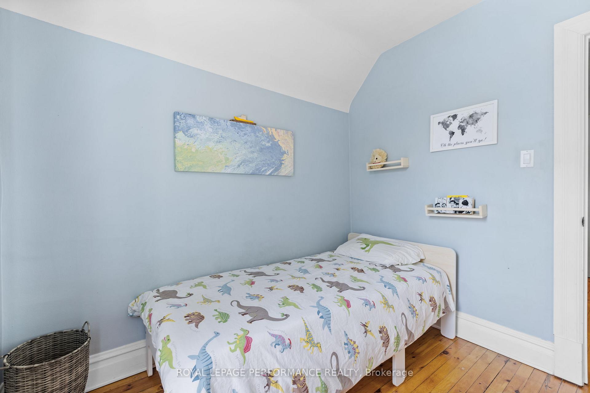 Photo 20 of 79 Queen Mary Street, Ottawa, Overbrook/Castle Heights — HOMEH