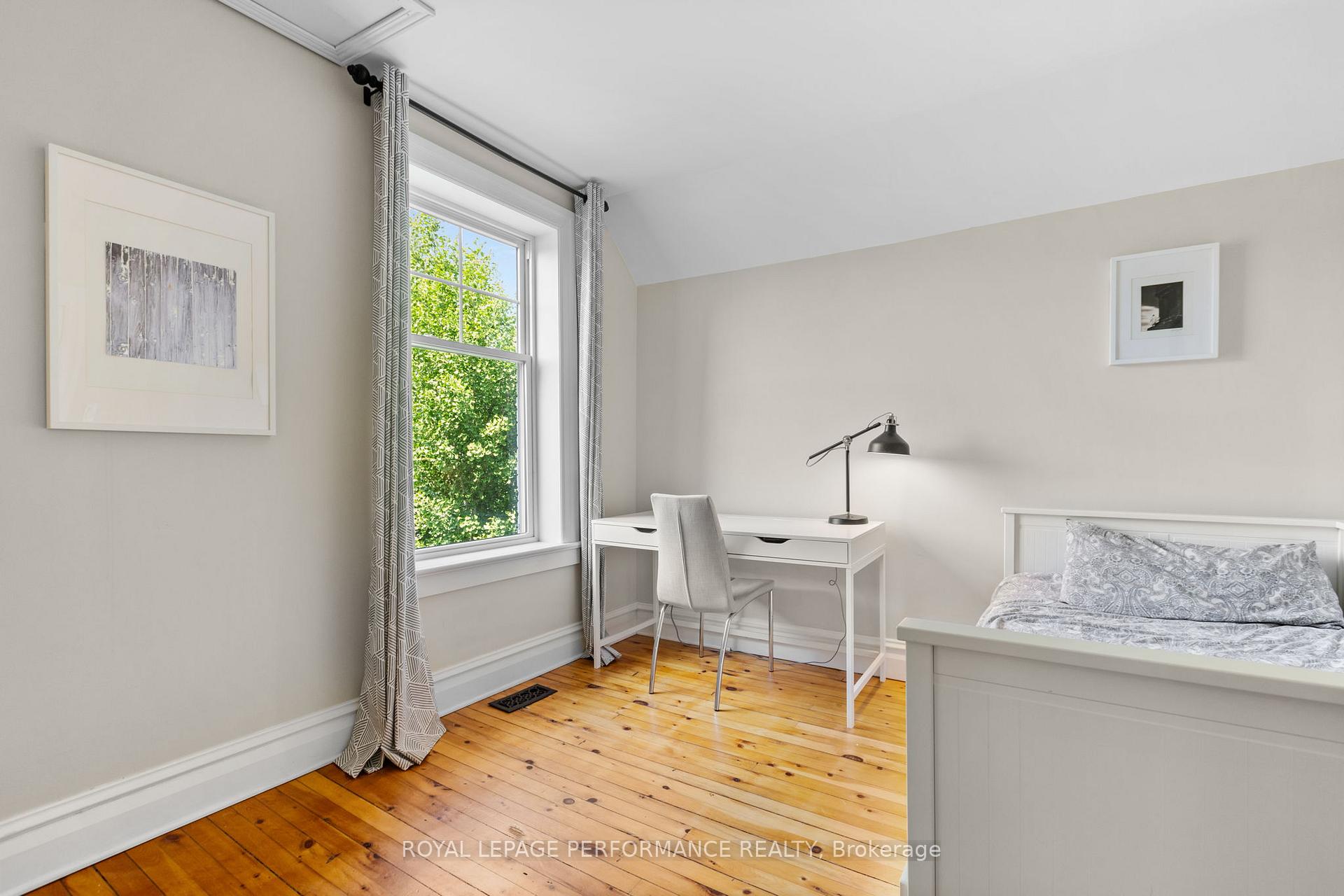 Photo 21 of 79 Queen Mary Street, Ottawa, Overbrook/Castle Heights — HOMEH
