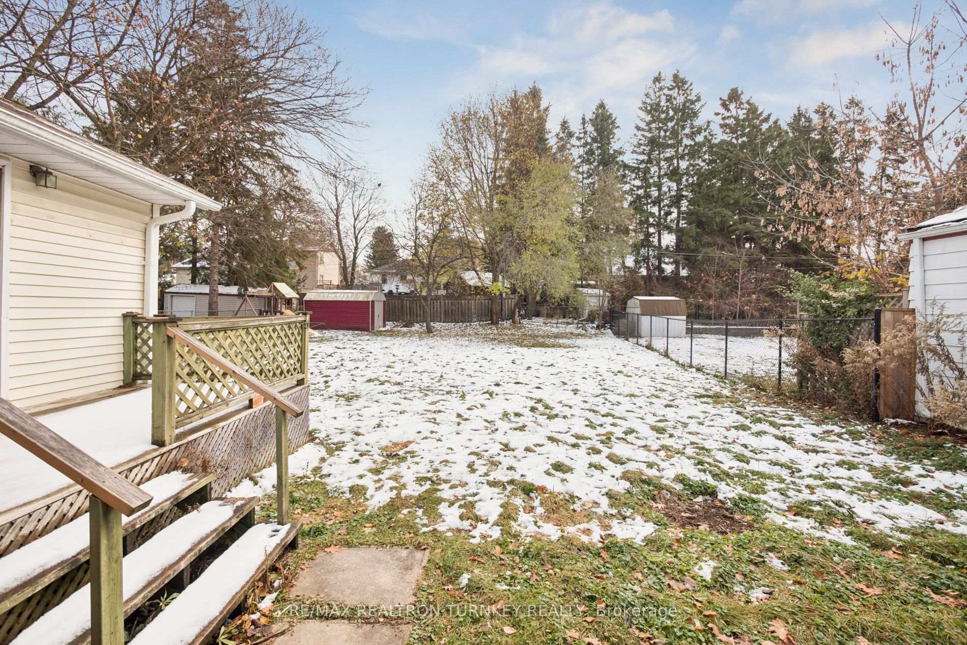 Photo 37 of 736 Grace Street, Newmarket, Gorham-College Manor — HOMEH