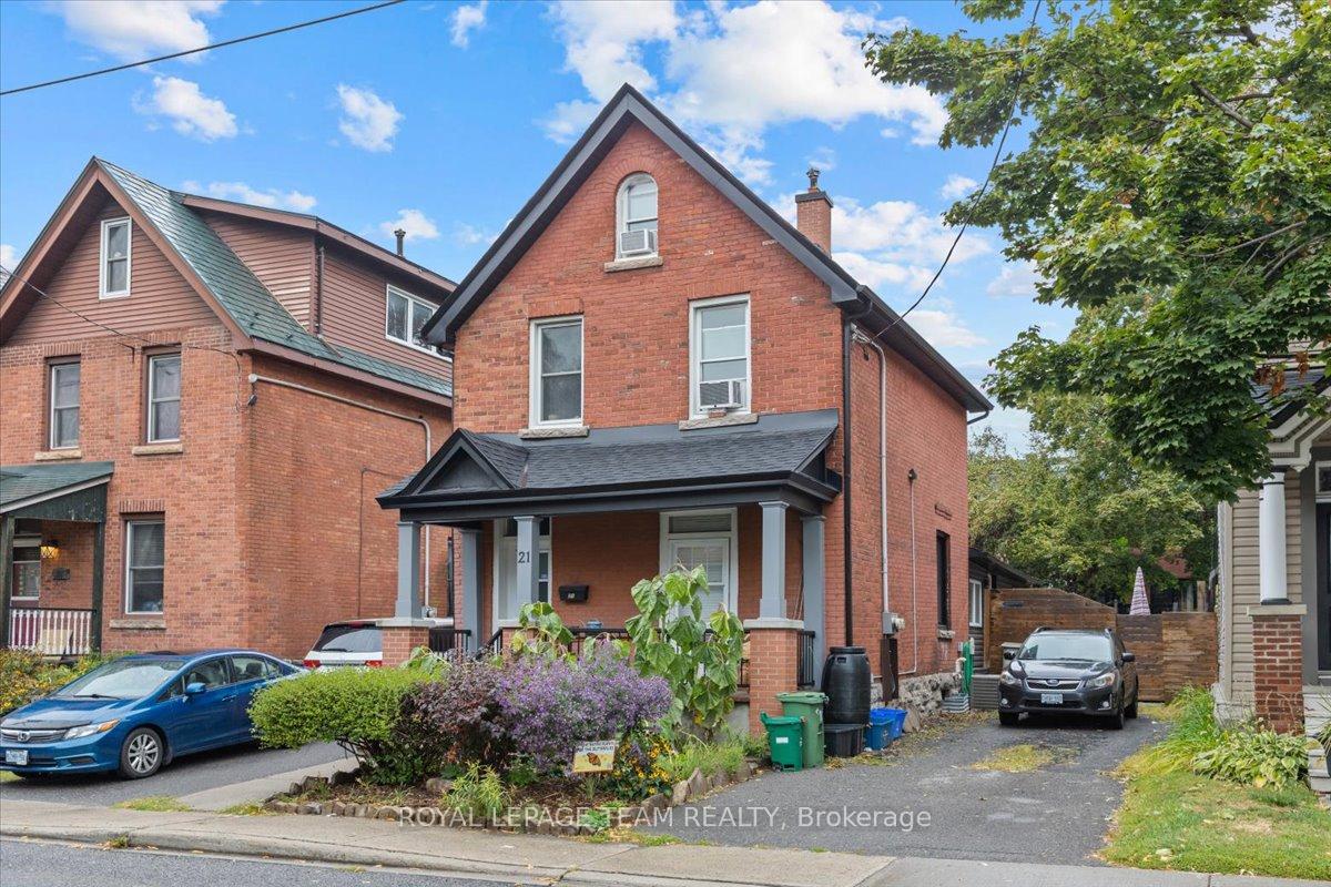 Front of 21 Arlington Avenue