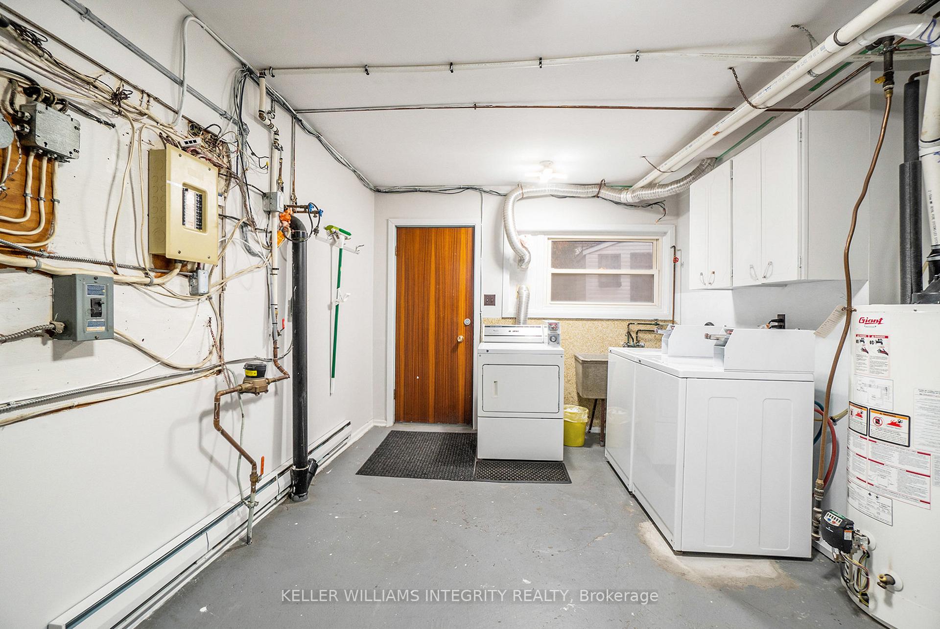 Photo 11 of Unit 1, 609 Malartic Avenue, Ottawa, Castle Heights/Rideau High — HOMEH