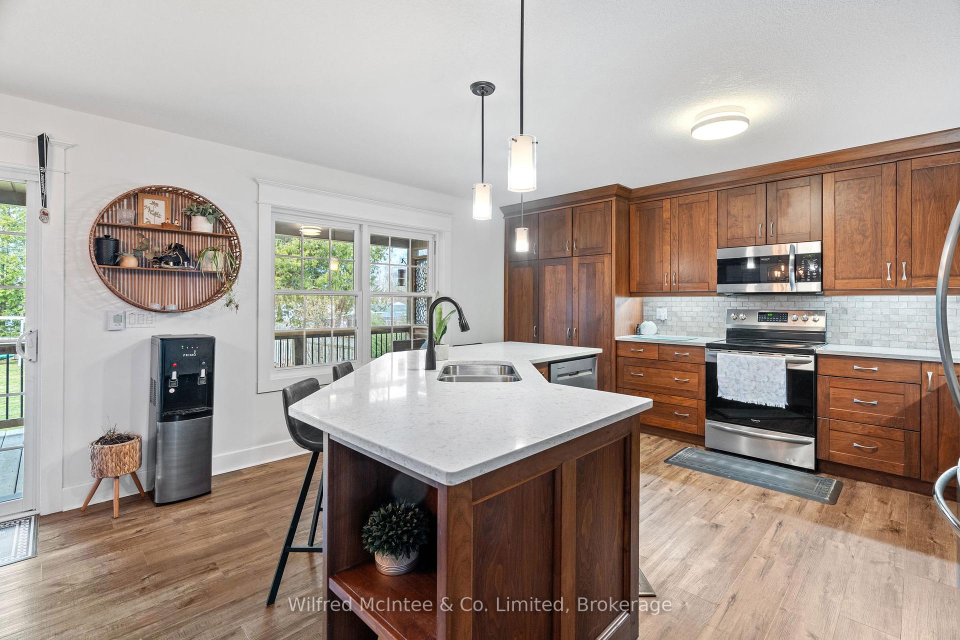 Photo 12 of 218 Wellington Street, North Huron, Blyth — HOMEH