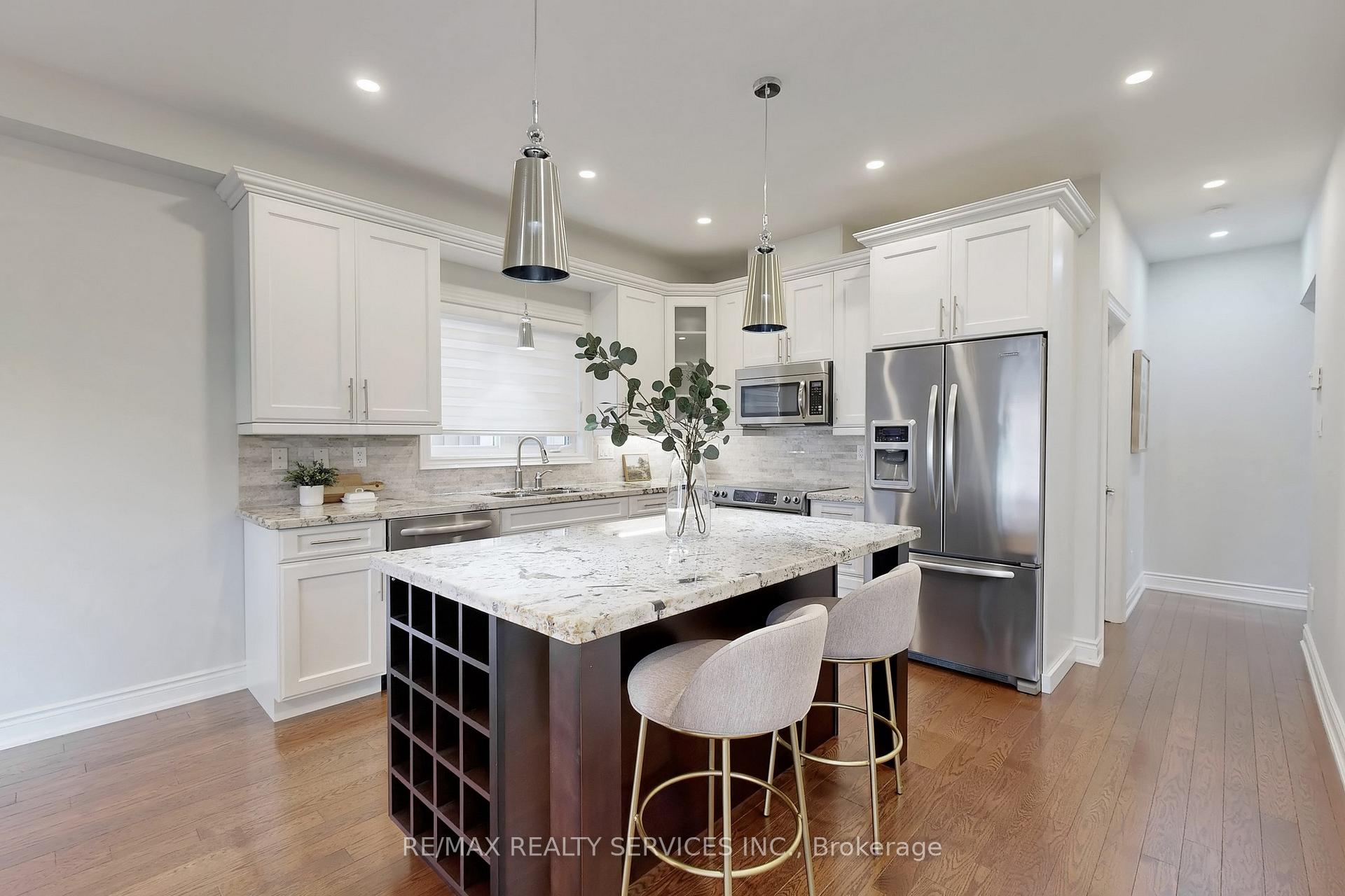 Photo 9 of 197 King Street S, New Tecumseth, Alliston — HOMEH