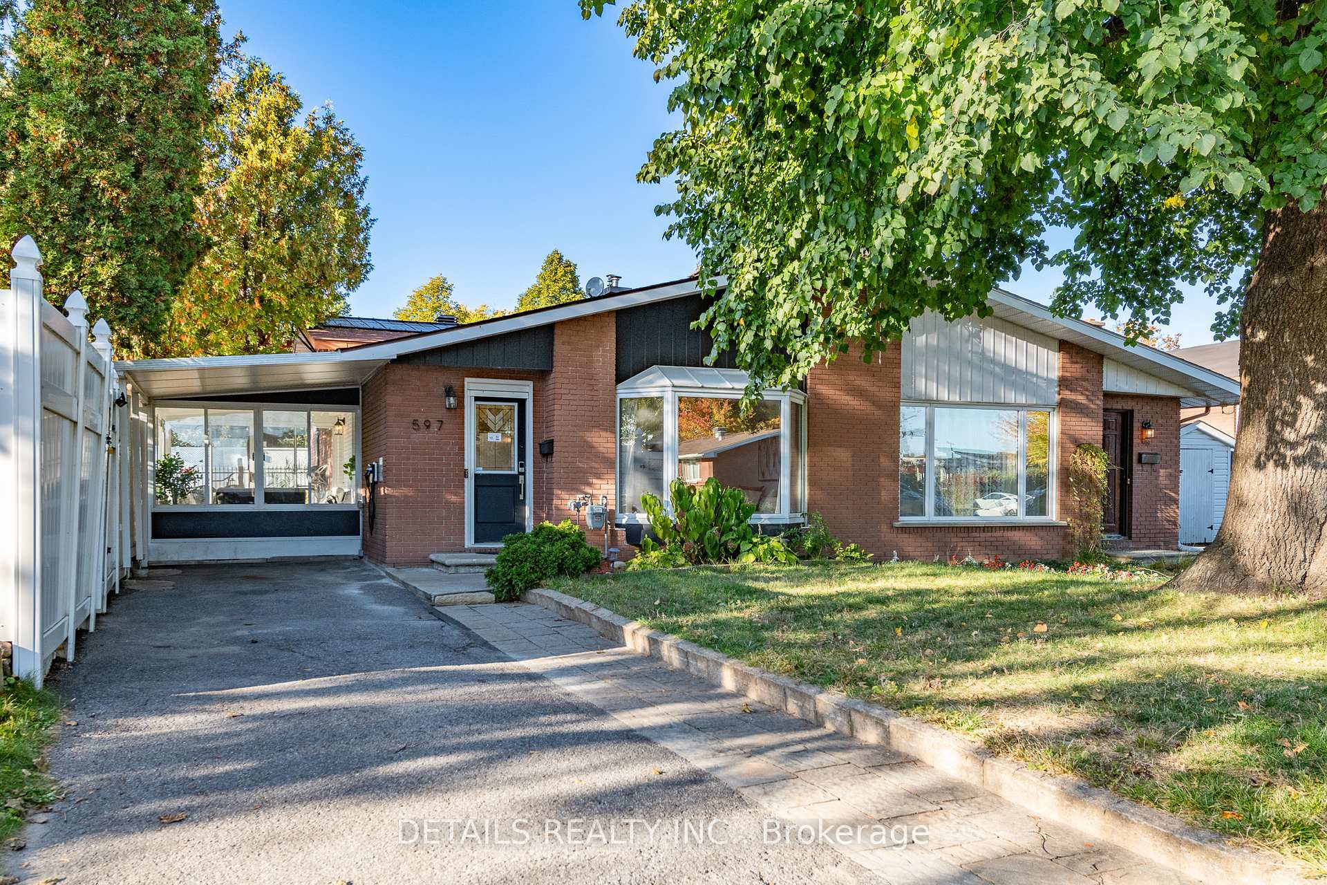 Photo 1 of 597 Clarke Avenue, Ottawa, Castle Heights/Rideau High — HOMEH