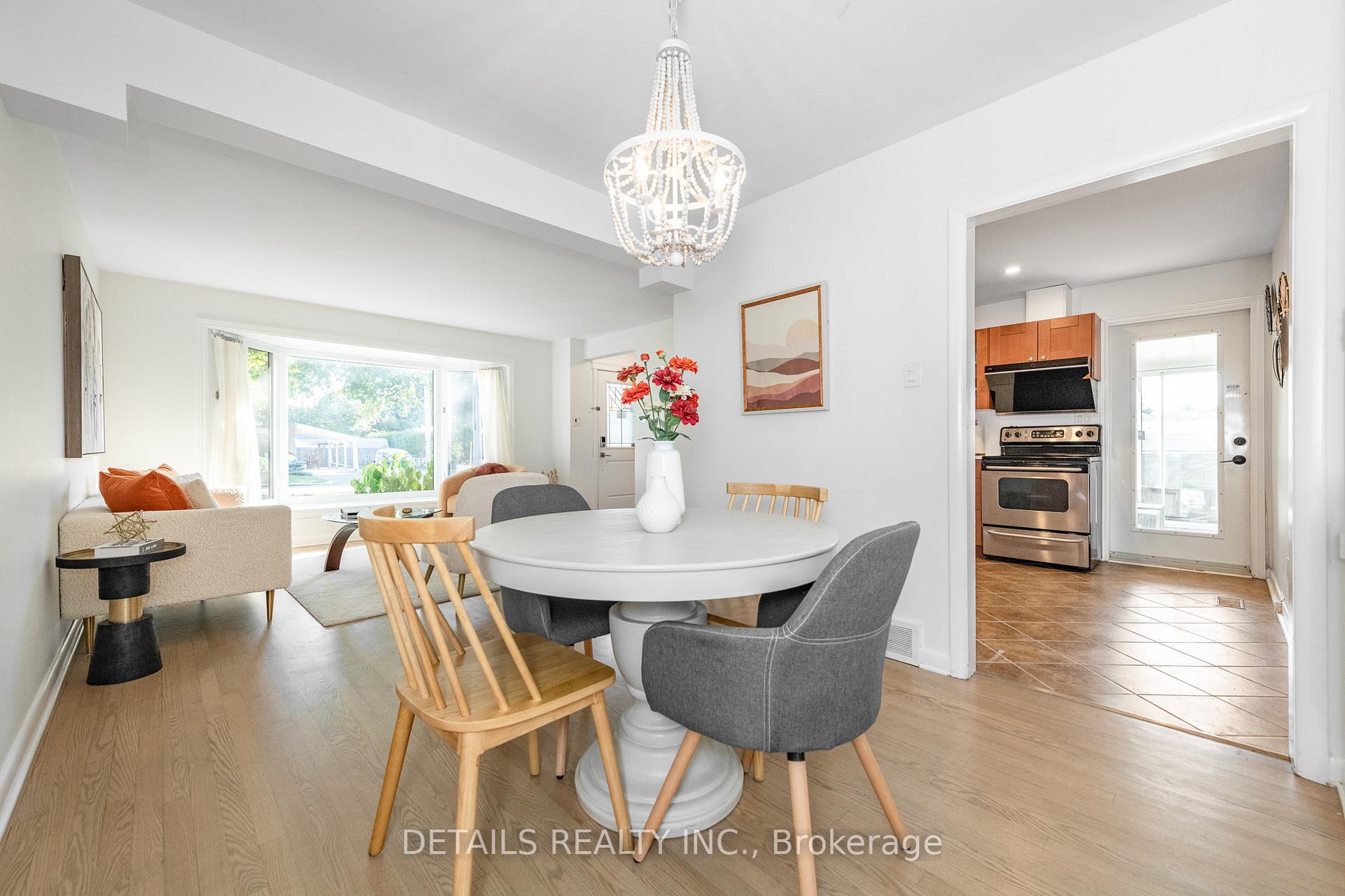 Photo 12 of 597 Clarke Avenue, Ottawa, Castle Heights/Rideau High — HOMEH